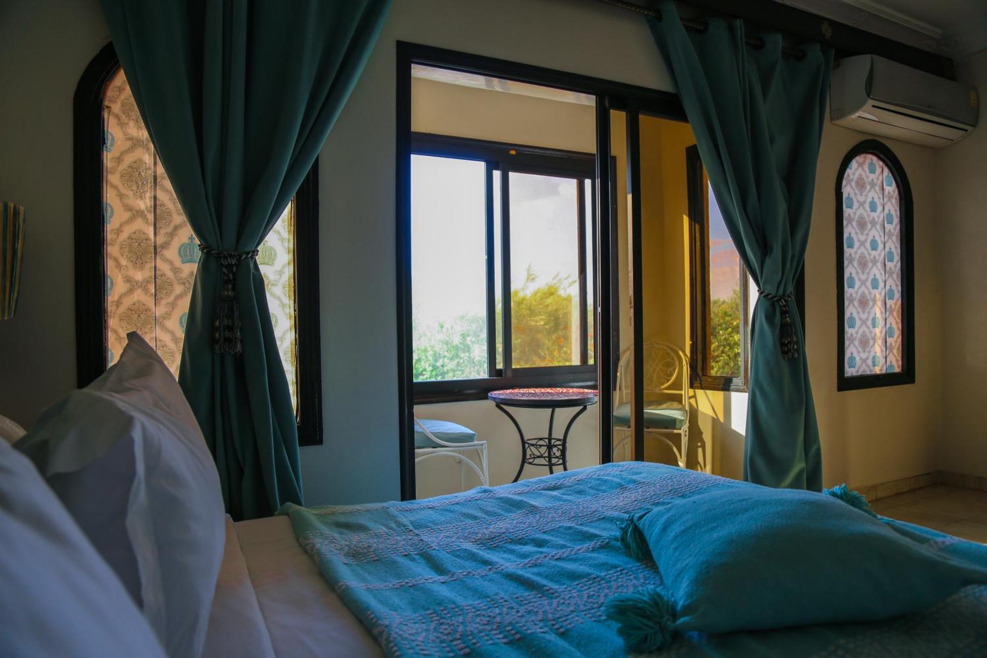 Weedan Hotel Marrakech Oulad Snaguia Exterior photo