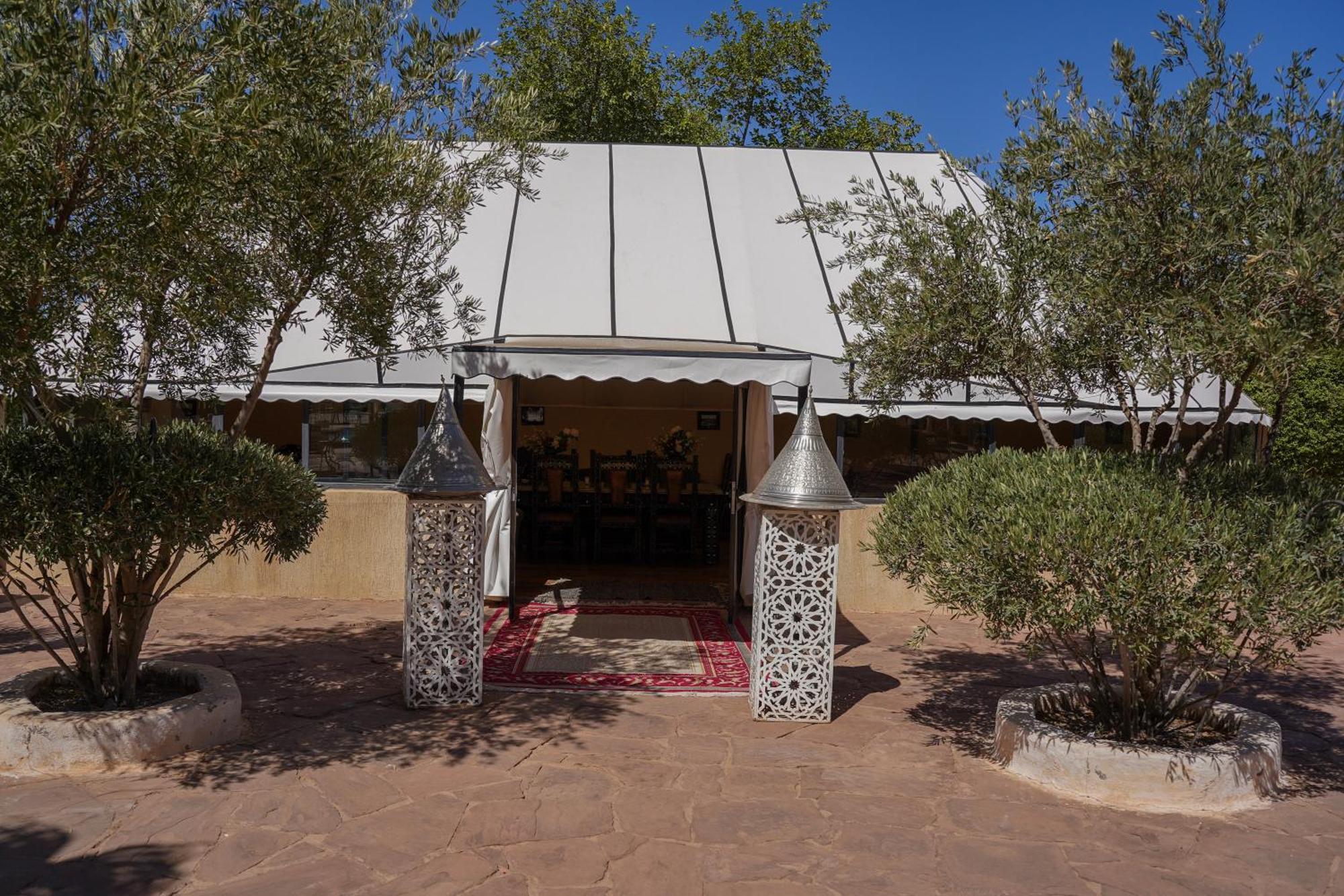 Weedan Hotel Marrakech Oulad Snaguia Exterior photo